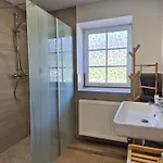 شقة Eifelauszeit - Gross Büdesheim
