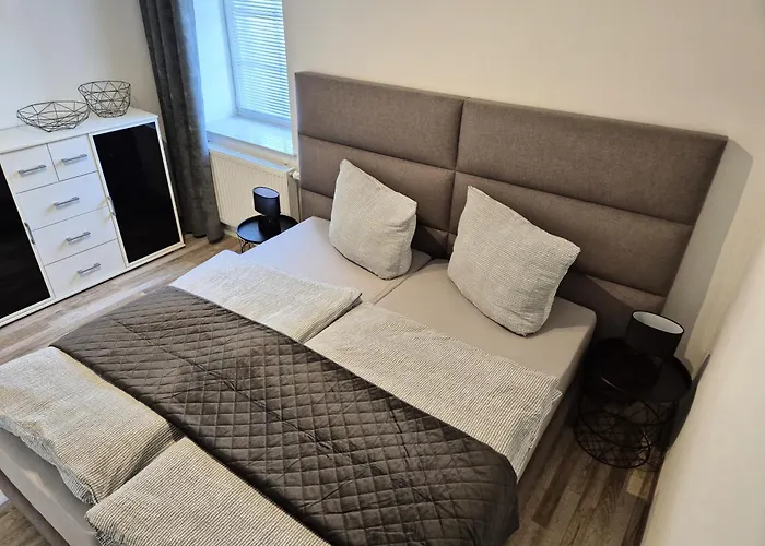 Eifelauszeit - Gross Apartamento