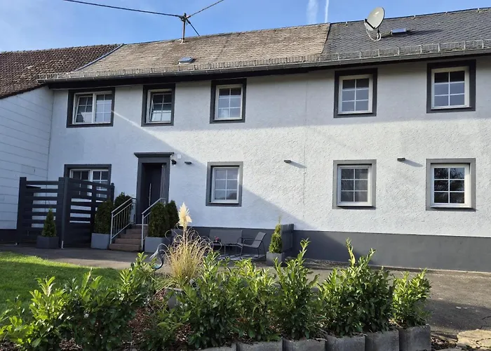 Eifelauszeit - Gross Apartament Büdesheim